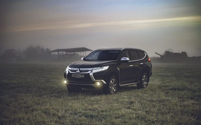 Новий Mitsubishi Pajero отримав шасі від Triton і готовий змагатися з Land Cruiser